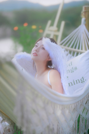 精品韩国亚洲AV无码专区在线