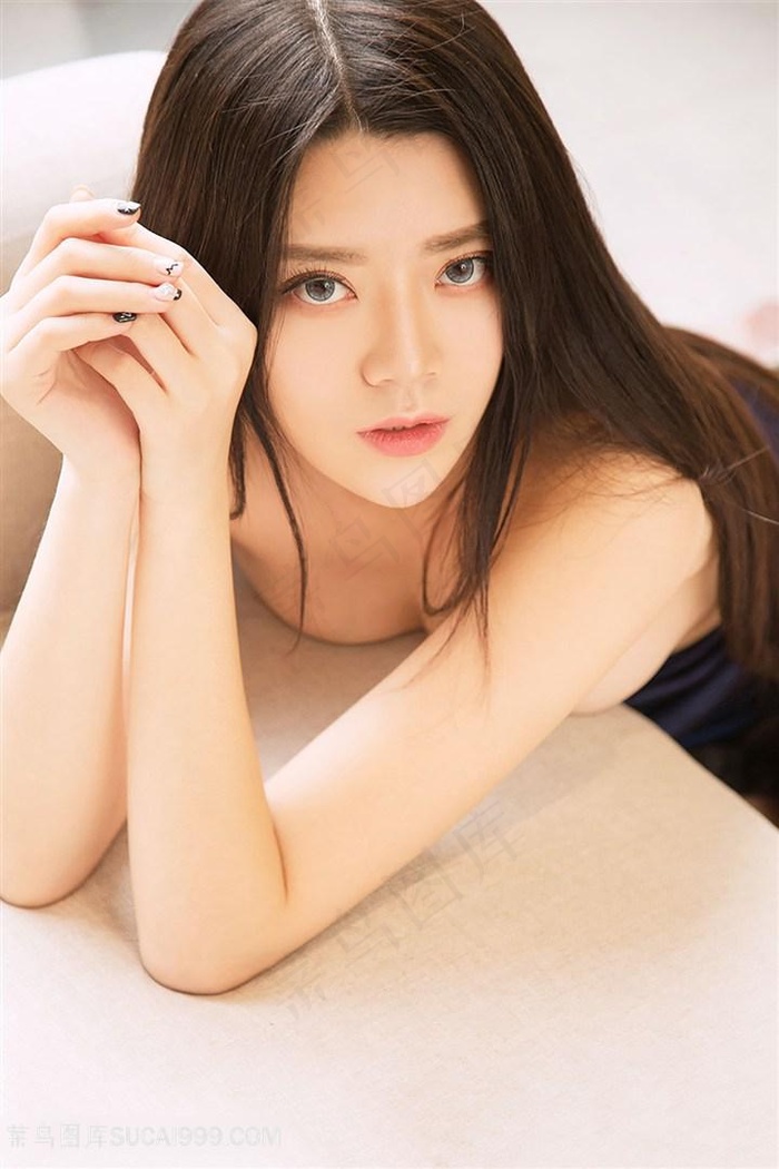 三个大佬一起慢慢调教我h